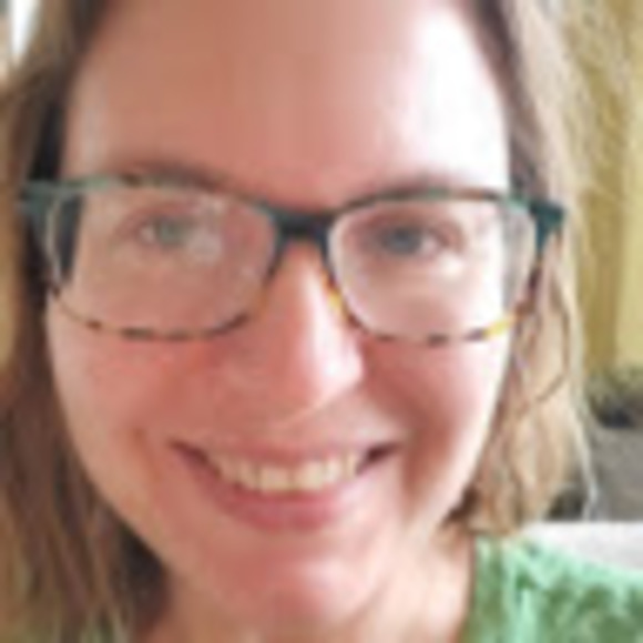 Meet your Posher, Jenny - Picture 1 of 1